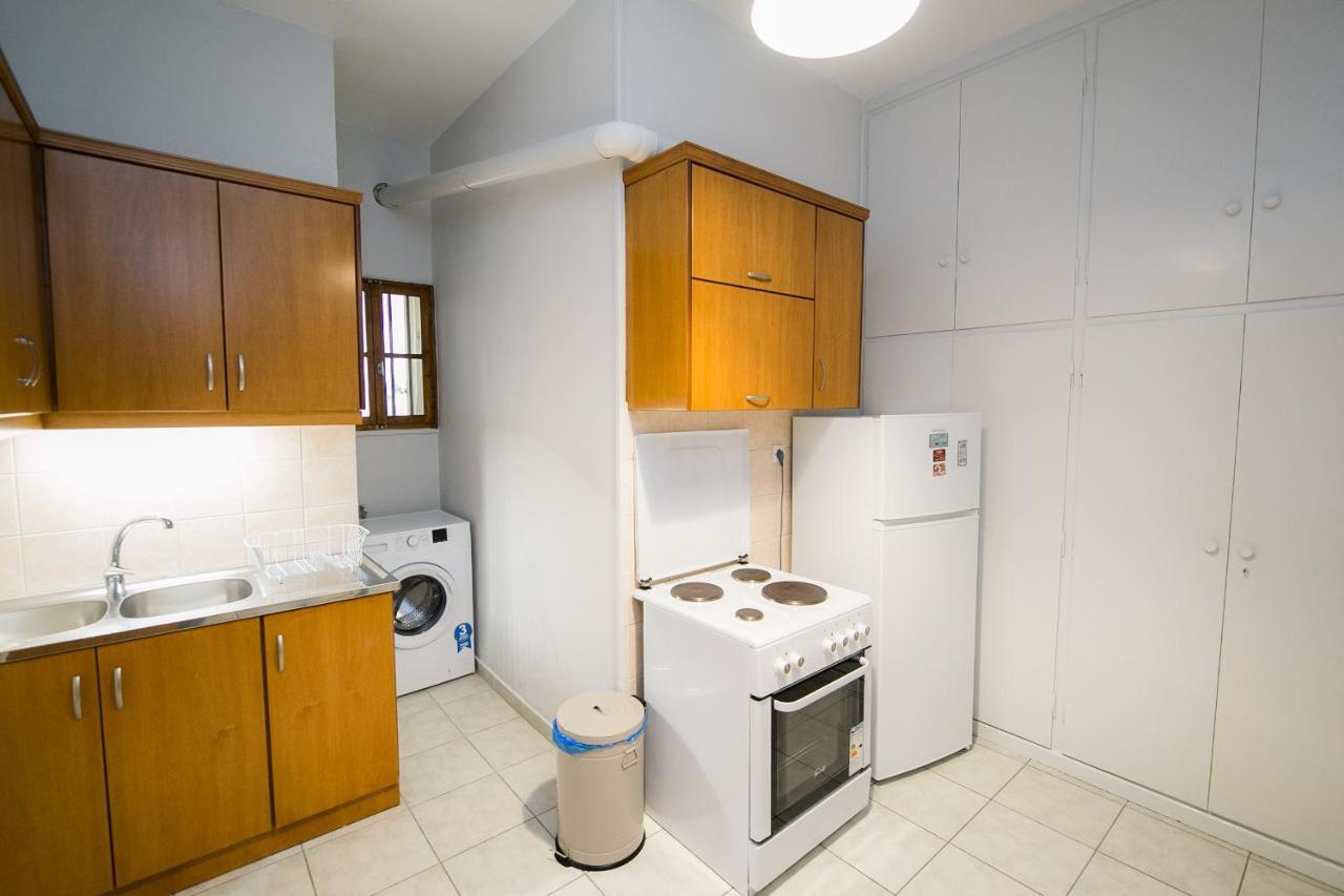 Central Guests Apartment Volos Eksteriør billede